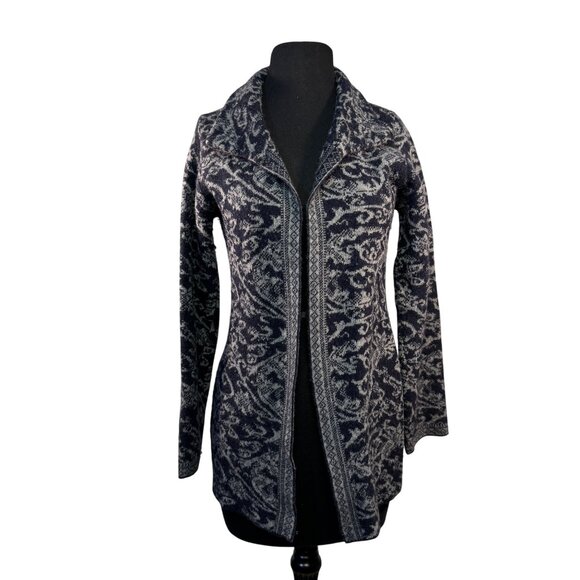 A. Ida Size Small Wool Blend Blue and Gray Pattern Cardigan Sweater - Picture 1 of 8